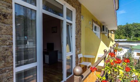 Трехместный. Гостевой дом "Сан-Мари", пос. Лоо