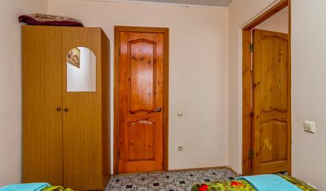 Полулюкс. Гостевой дом Веста, ст-ца Голубицкая