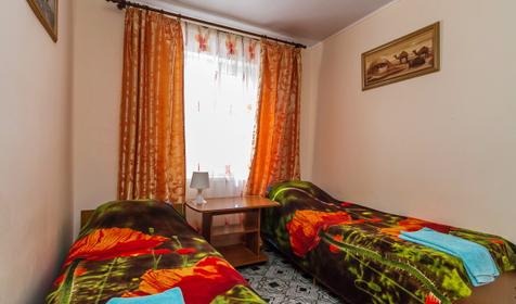 Полулюкс. Гостевой дом Веста, ст-ца Голубицкая