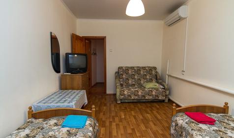 Комфорт. Гостевой дом на Взлетной, Темрюкский р-н, ст. Голубицкая