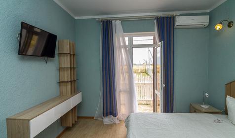 Стандарт сьют с витражным окном. Бутик-отель Лаванда Азов, Темрюкский р-н, п. Кучугуры