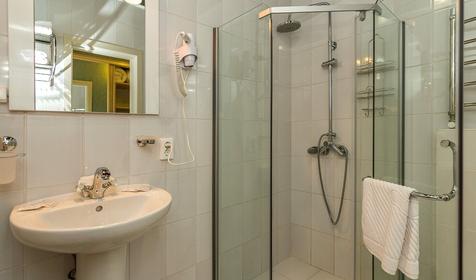 Стандарт сьют с витражным окном. Бутик-отель Лаванда Азов, Темрюкский р-н, п. Кучугуры