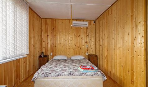 Четырехместный домик с удобствами в корпусе Бриз. Отель Бриз, Темрюкский район, п. Сенной