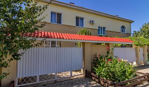 Гостевой дом У Любы, г. Анапа, п. Витязево