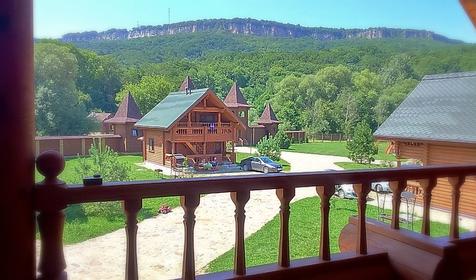 Студия четырехместная в срубе