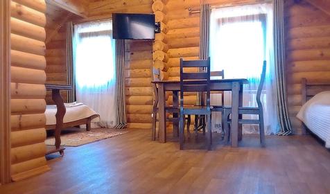 Студия четырехместная в срубе