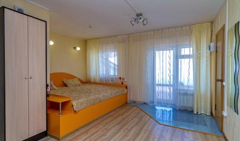 Апартаменты. Гостевой дом "Лоцман", г. Ейск