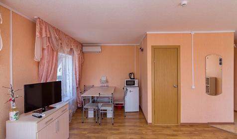 Люкс №1. Гостевой дом "Лоцман", г. Ейск