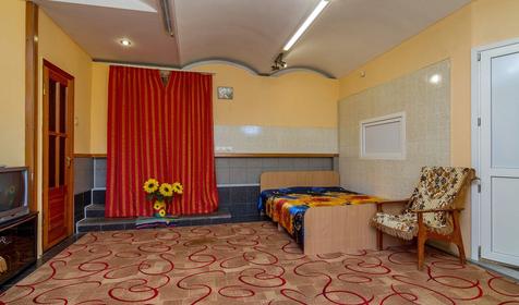 Полулюкс двухместный. Гостевой дом "Лоцман", г. Ейск