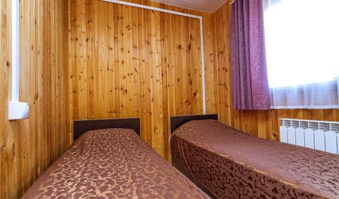 Эконом. Гостиница Ханский берег, Ейский район, п. Ясенская Переправа