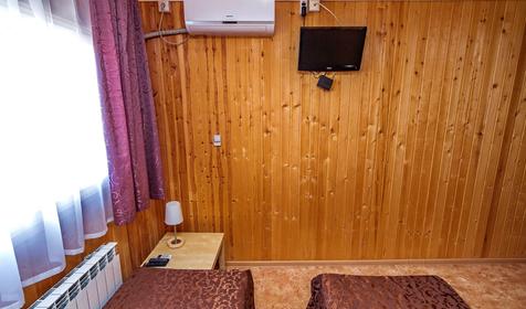 Эконом. Гостиница Ханский берег, Ейский район, п. Ясенская Переправа