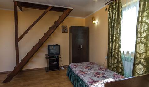 Двухуровневый номер. Мини-гостиница Жемчужина, Ейский р-н, ст. Должанская