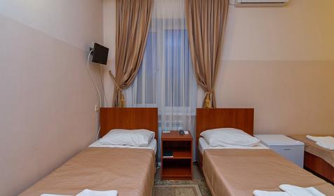 Трехместный стандарт. Гостевой дом RICH (Рич), г. Анапа