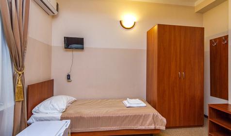 Двухместный стандарт с раздельными кроватями. Гостевой дом Самбурова-211, г. Анапа