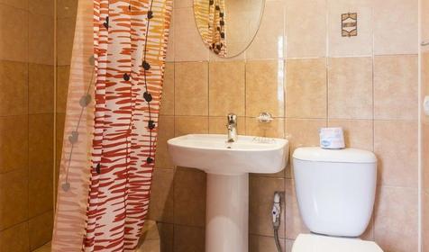 Четырехместный с ванной комнатой. Олимп Хостел Адлер, г. Сочи, Адлерский район, п. Мирный