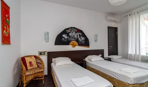 Стандарт. Гостевой дом Пекинский дворик, г. Геленджик