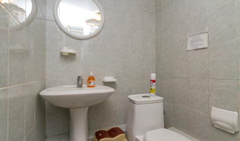 Трехместный номер. Гостевой дом У Александра, г. Новороссийск, с. Южная Озереевка