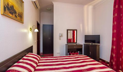 Двухместный полулюкс. Отель Алые паруса, г. Анапа