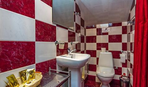 Люкс трехместный двухкомнатный. Отель Алые паруса, г. Анапа