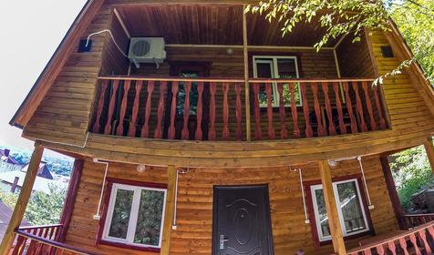 Рубленый терем, 2 этаж. Гостевой дом «Виктория-отдых», Туапсинский район, с. Ольгинка