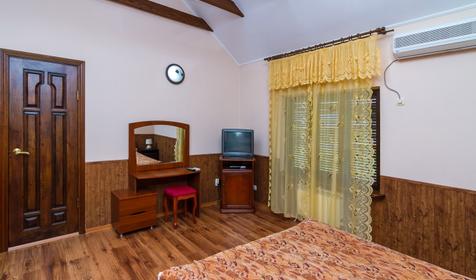 Четырехместный номер. Гостевой дом Мистраль, г. Геленджик