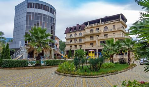 Гостиничный комплекс Holiday (Холидей), г. Сочи, п. Лазаревское