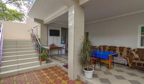 Гостевой дом "Король Лев", г. Сочи, п. Горный воздух