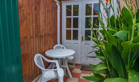 Гостевой дом На переулке Изумрудном, г. Сочи, Лазаревский район, п. Лазаревское