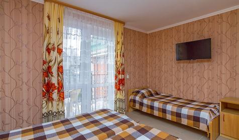 Трехместный эконом. Гостевой дом На переулке Изумрудном, г. Сочи, Лазаревский район, п. Лазаревское