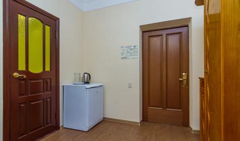 Семейный трехкомнатный номер. Пансионат-гостиница Валентин, г. Сочи