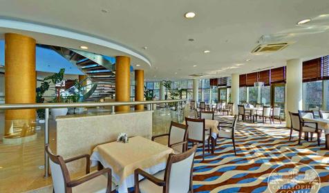 Ресторан корпуса Приморский. Санаторий "Сочи" Управления делами Президента Российской Федерации, г. Сочи, Центральный район