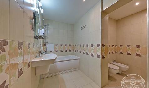 Люкс двухкомнатный двухместный улучшенный, корпус "Приморский"