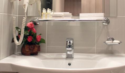 Оздоровительный комплекс "Дагомыс" Сочи, Лазаревский район, п. Дагомыс номер семейный