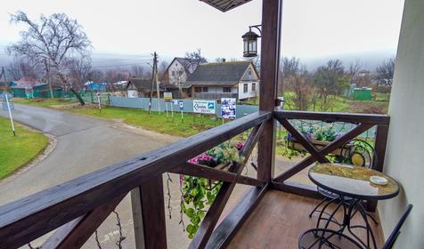 Двухместный номер (с балконом). Гостиница Куршавель, Апшеронский район, х. Гуамка