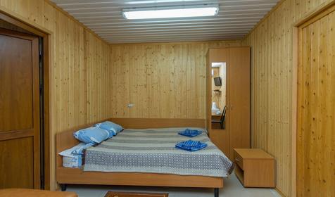 Семейный номер. База отдыха Поляна, Апшеронский район, ст. Нижегородская