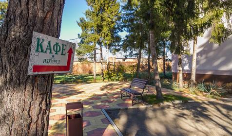 Гостиничный комплекс Изумруд, п. Мостовской, Краснодарский край.