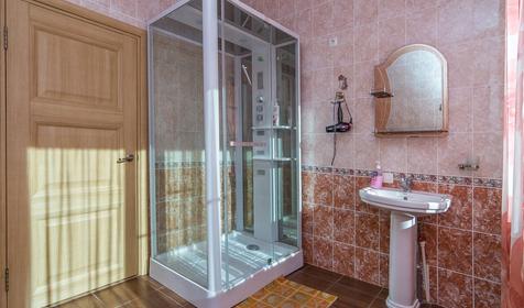 Люкс однокомнатный. Гостиничный комплекс Изумруд, п. Мостовской, Краснодарский край.