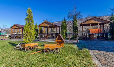 Мини-гостиница Кордес, р-н Майкопский, ст. Даховская