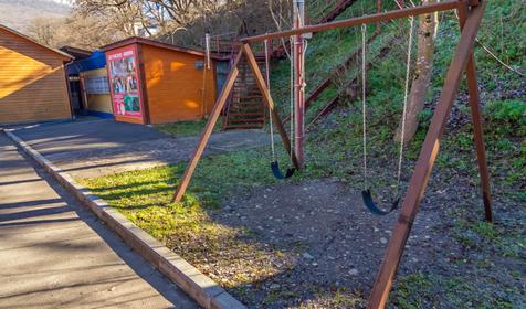 Мини-гостиница Кордес, р-н Майкопский, ст. Даховская