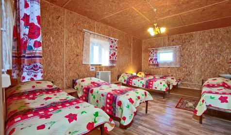 Гостевая комната на пятерых человек. Крестьянско-фермерское хозяйство Усадьба Колхидские Ворота, Апшеронский район, Камышанова поляна