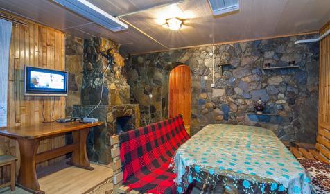 Коттедж. Гостевой комплекс "Юлена", п. Каменномостский