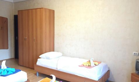 Трехместный стандарт. Гостевой дом Уютный причал, г. Сочи, Лазаревский район, п. Лоо, Горный воздух