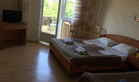 Трехместный стандарт. Гостевой дом Уютный причал, г. Сочи, Лазаревский район, п. Лоо, Горный воздух