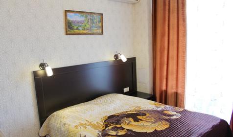 Двухместный с двуспальной кроватью