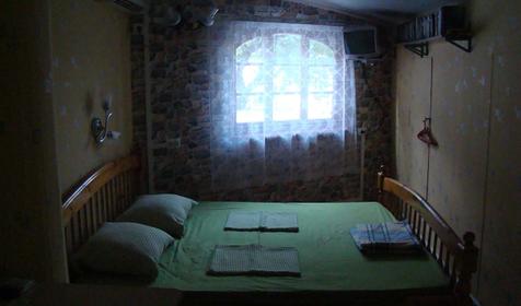 Двухместный (Улучшенный с двуспальной кроватью)