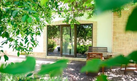 Коттедж Веранда