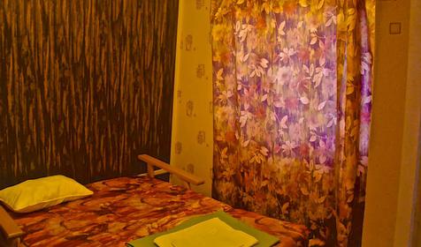 Бердянская 56