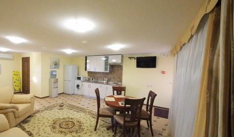 Люкс №5. Гостевой дом На Рабочей 2а, г. Ейск