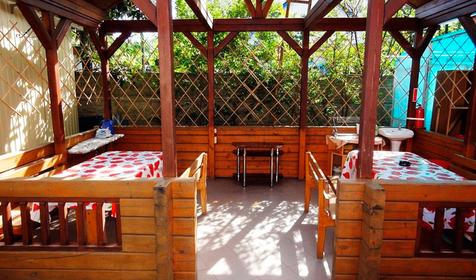 Гостиница Балатон, г. Сочи, Лазаревский район, п. Лазаревское