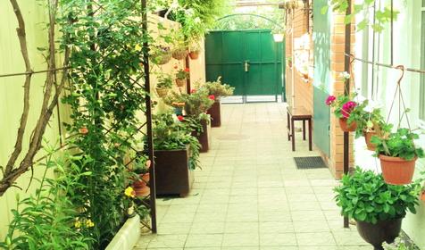 Двухкомнатный, первый этаж